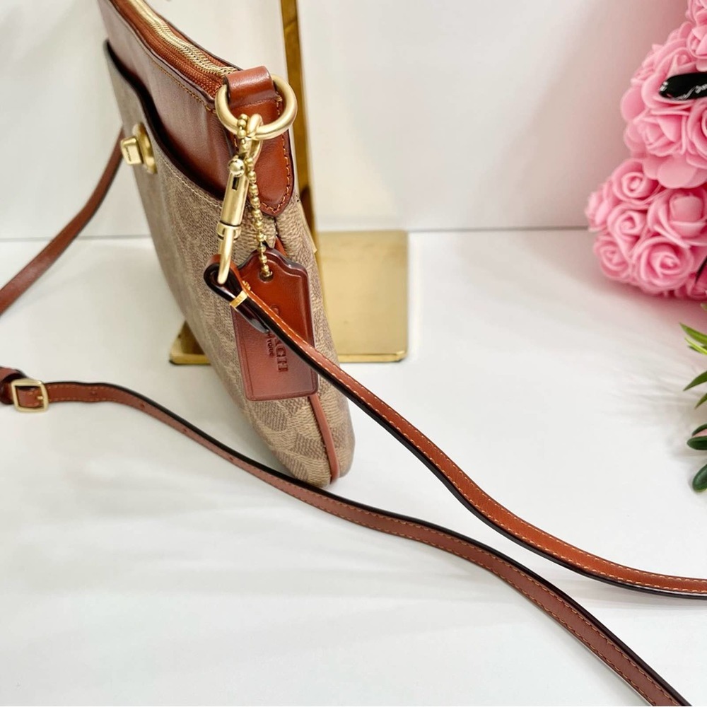 NEW COACH Polly Signature Logo Crossbody Bag in Tan/Rust - Picture 5 of 12